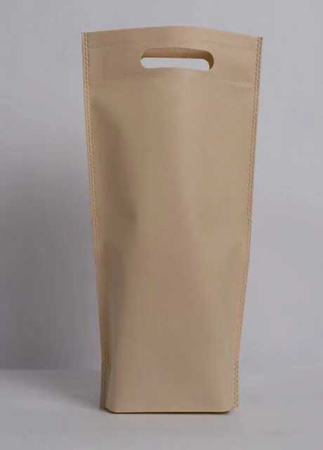 Diseño de bolsa beige de 25x40x10 centímetros - Simba Bolsas